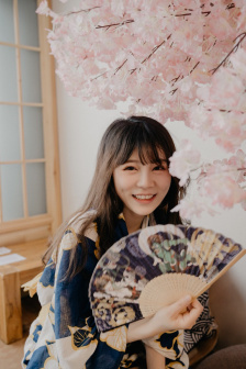 迷人的保姆